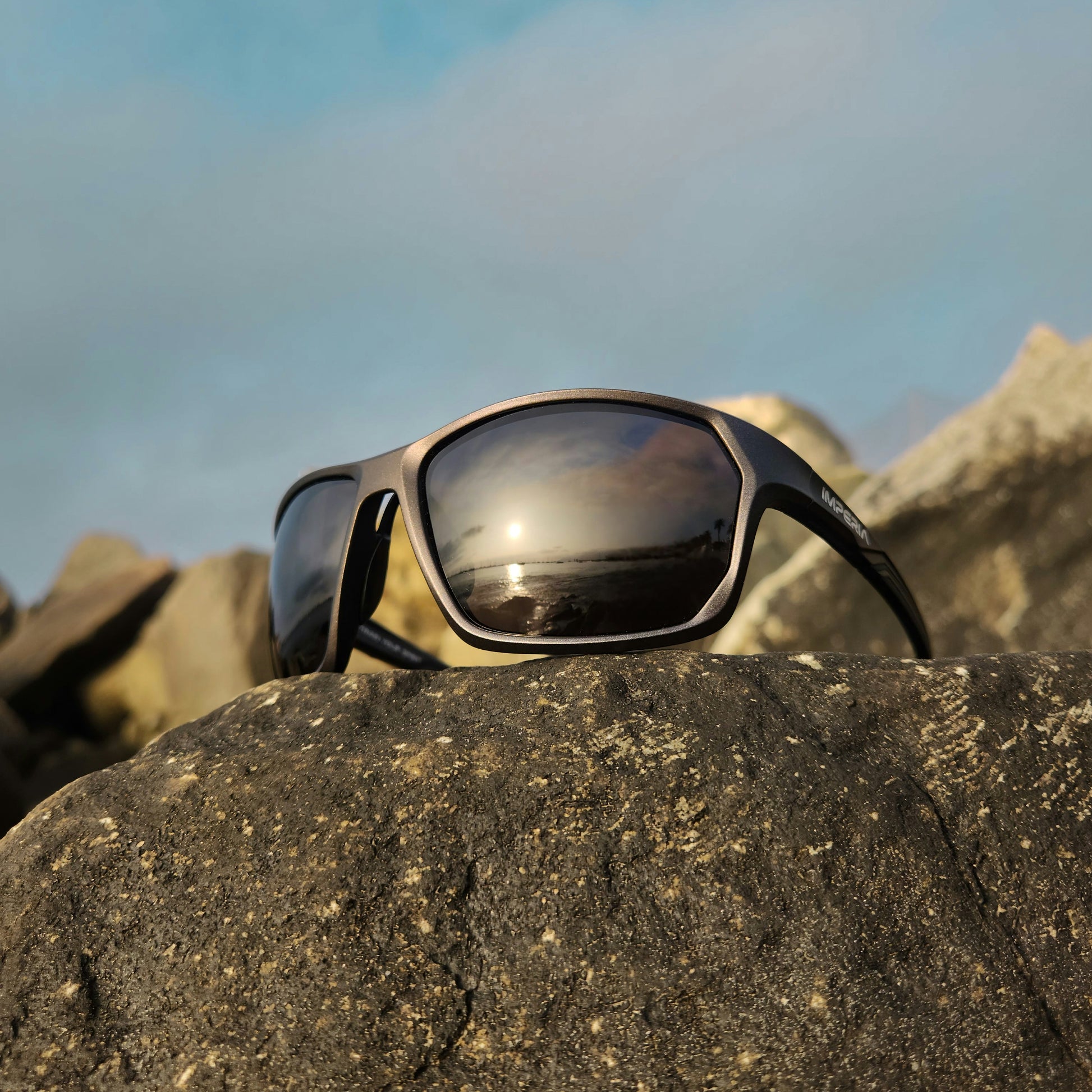 NOMADE GREY MATE